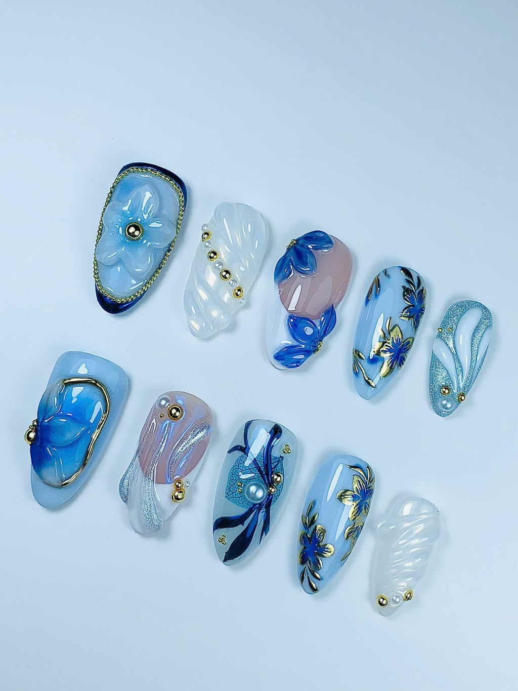 Elegant Blue Floral Pearl Press On Nail Set
