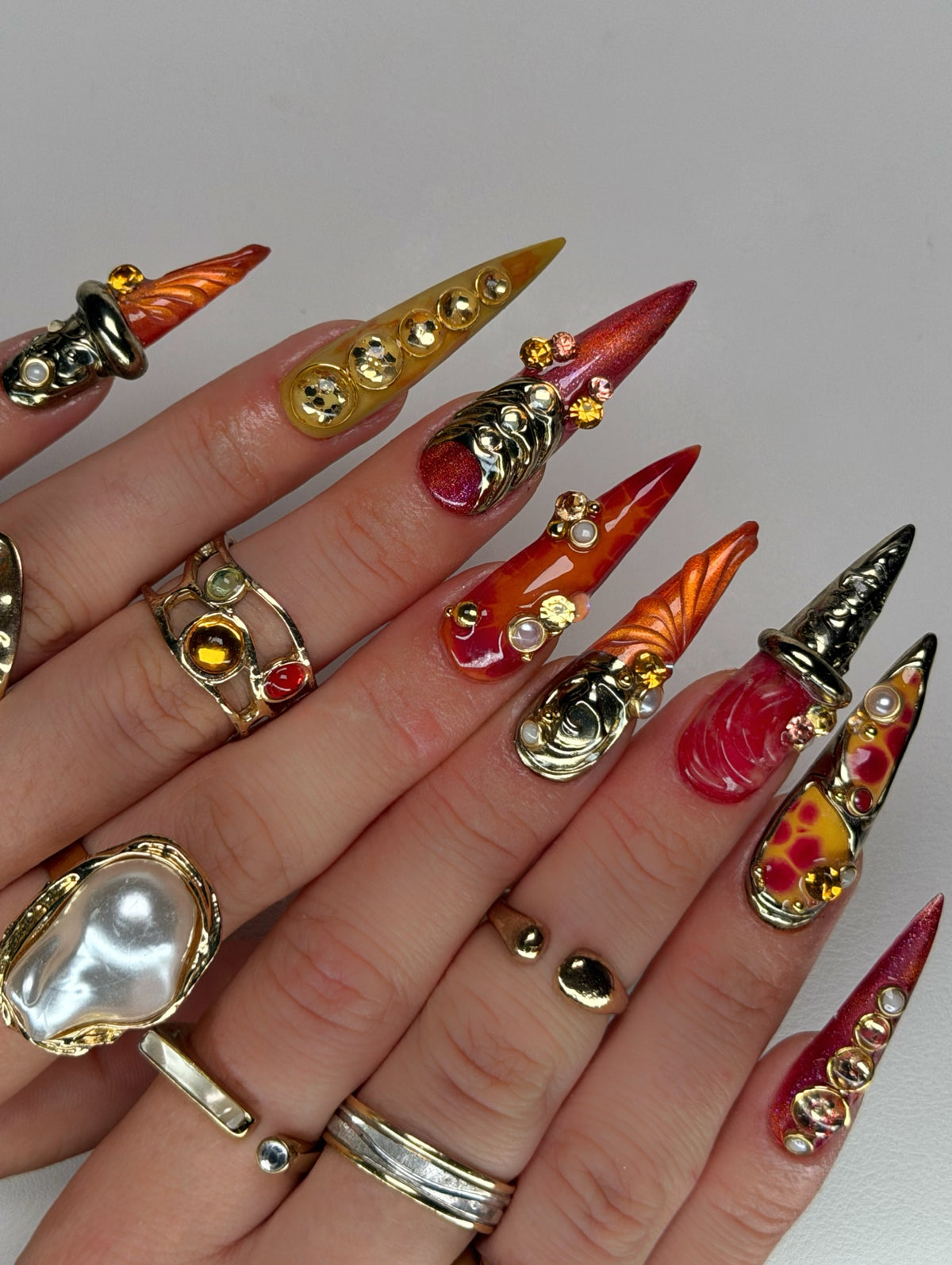 Royal Ruby Gold Baroque Sculpted Press On Nails
