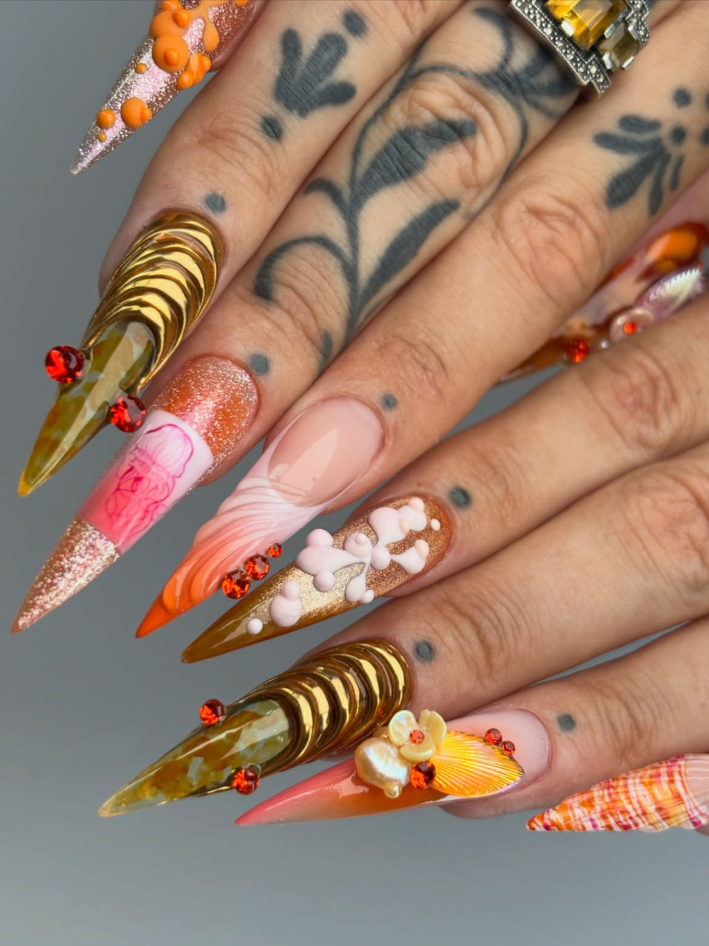 Mermaidcore Seashell Orange Gold Handmade Press On Nails