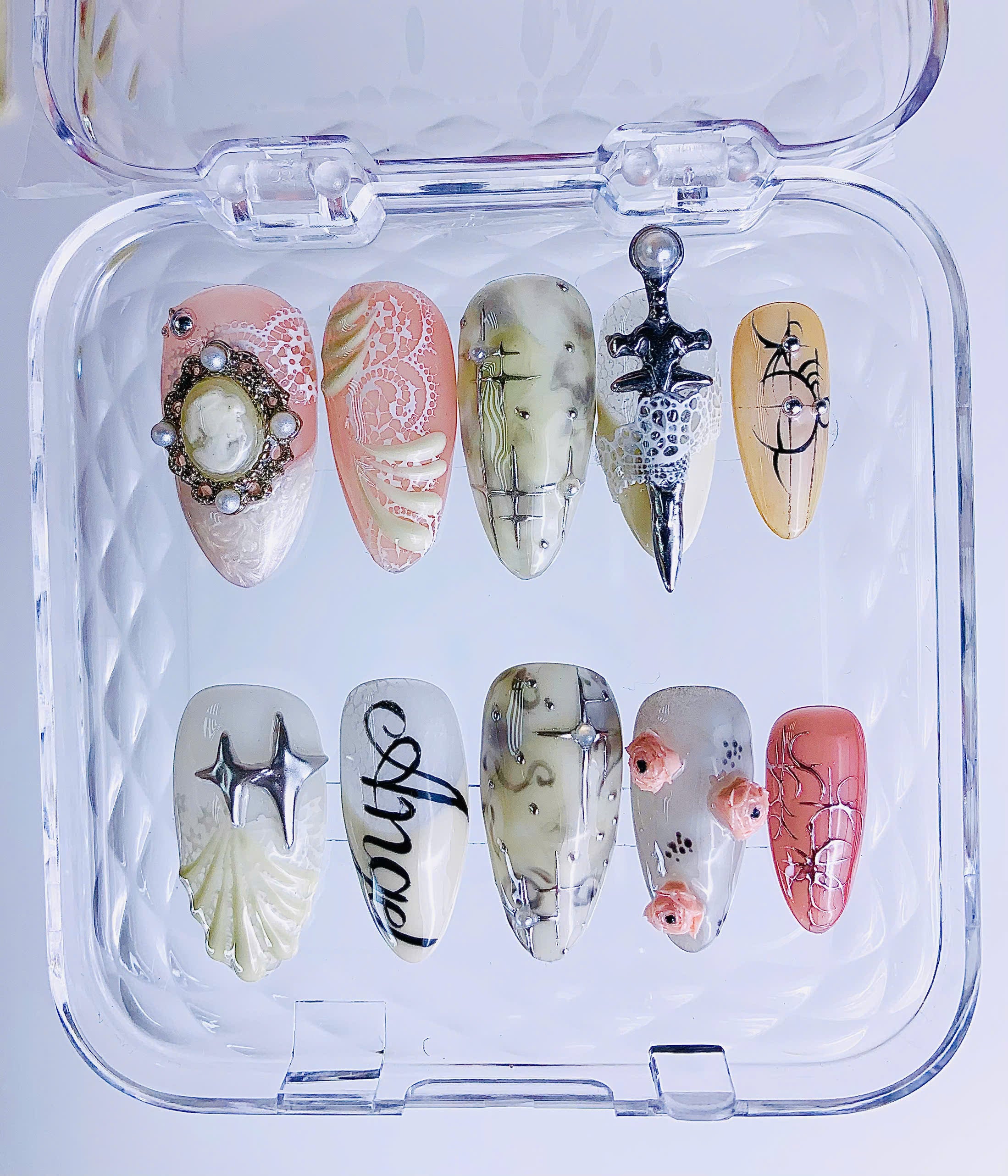Vintage Mixed Art Press On Nails Luxury Handmade Almond Press On Set