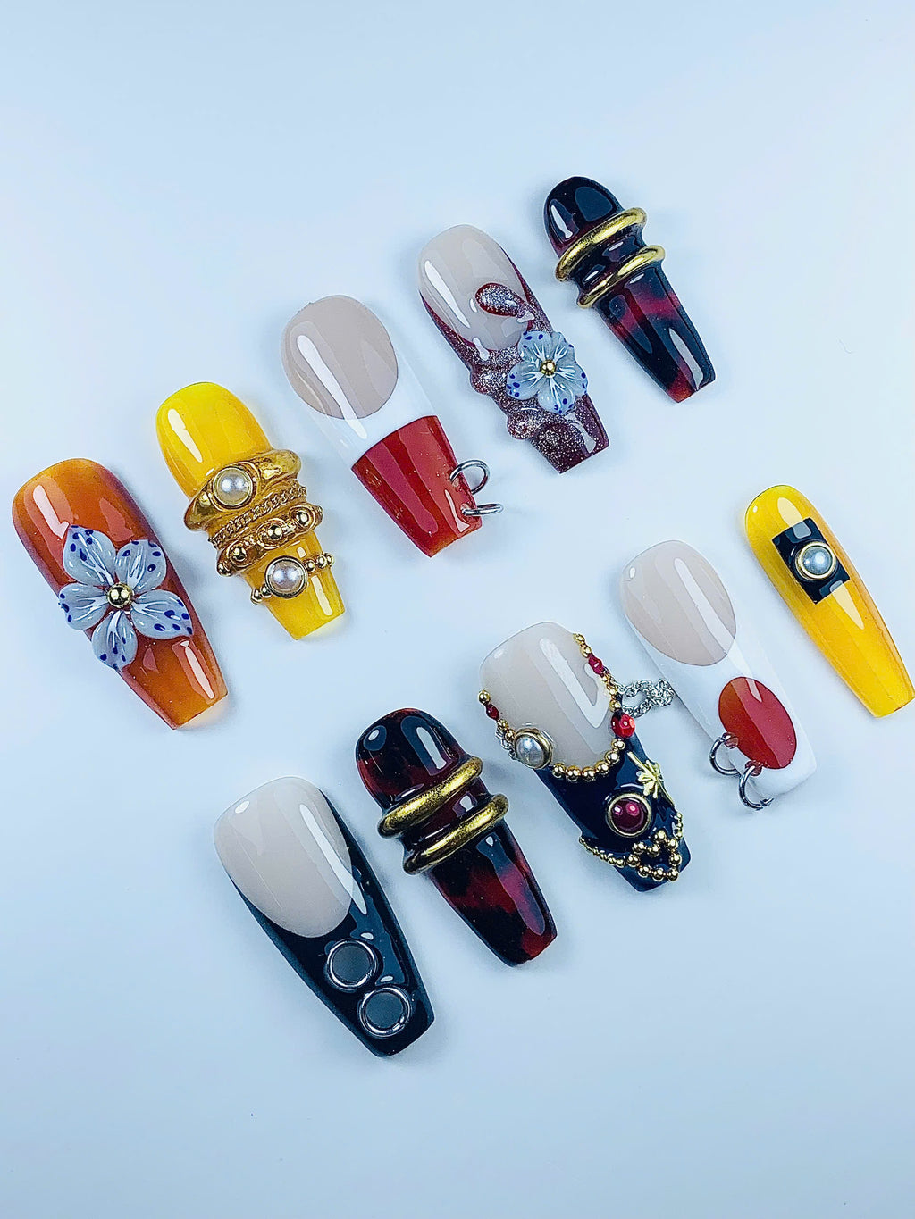 Retro Jewelry Inspired Handmade Press On Nail Set